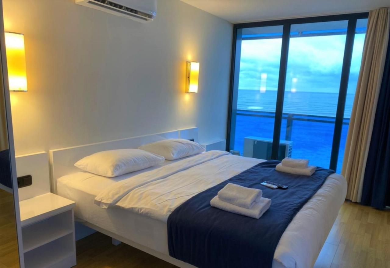 Orbi City - Seaside Apartments Batumi Exterior photo