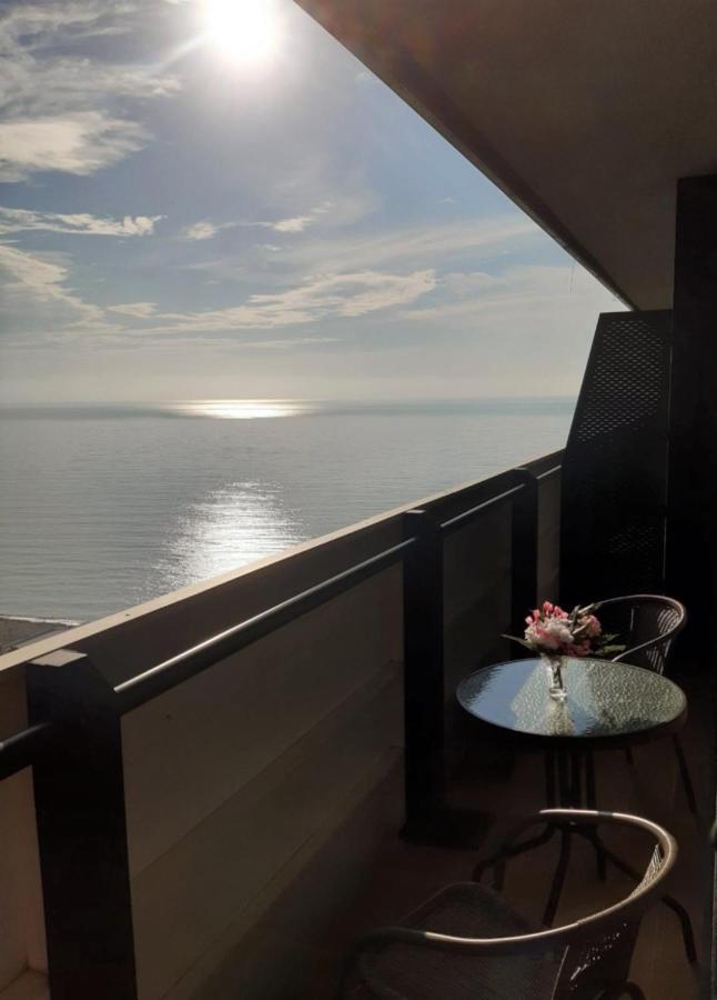 Orbi City - Seaside Apartments Batumi Exterior photo